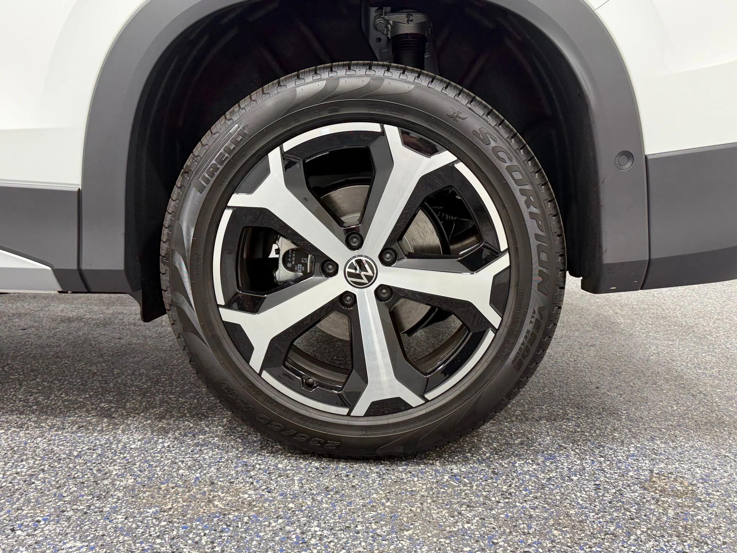 New 2026 White Volkswagen SE image 12