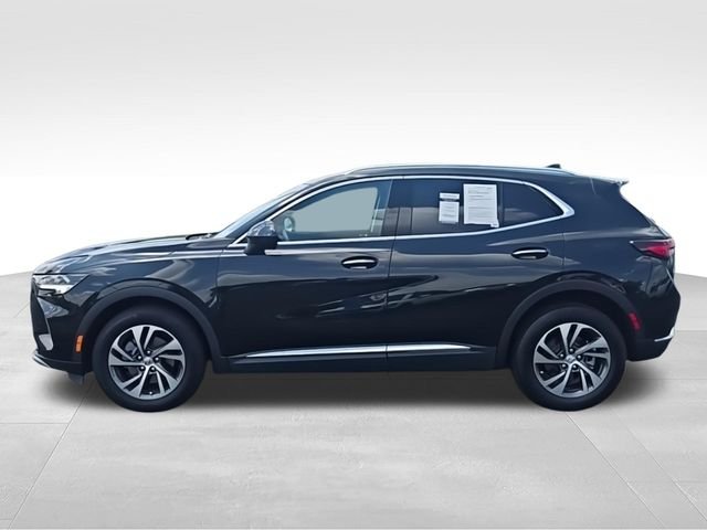 Used 2023 Black Buick Essence image 5