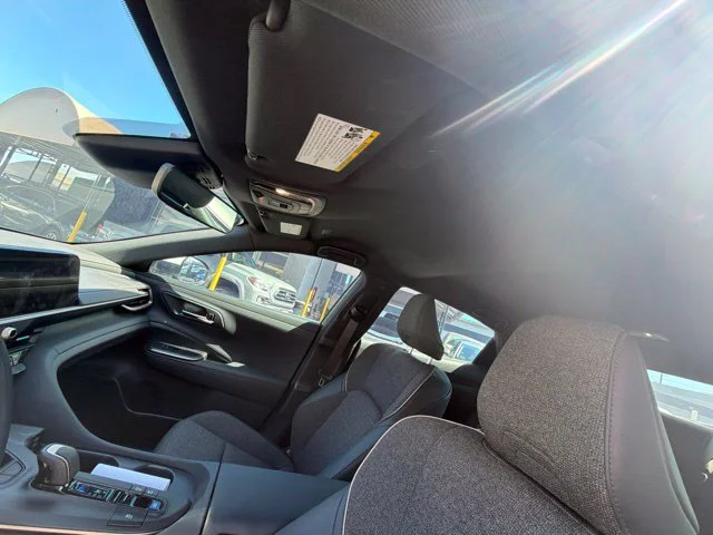 Used 2023 White Toyota XLE image 12