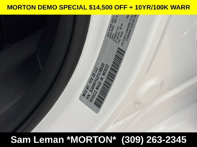 New 2026 Bright White Clear-Coat Exterior Paint Ram Big Horn/Lone Star image 28
