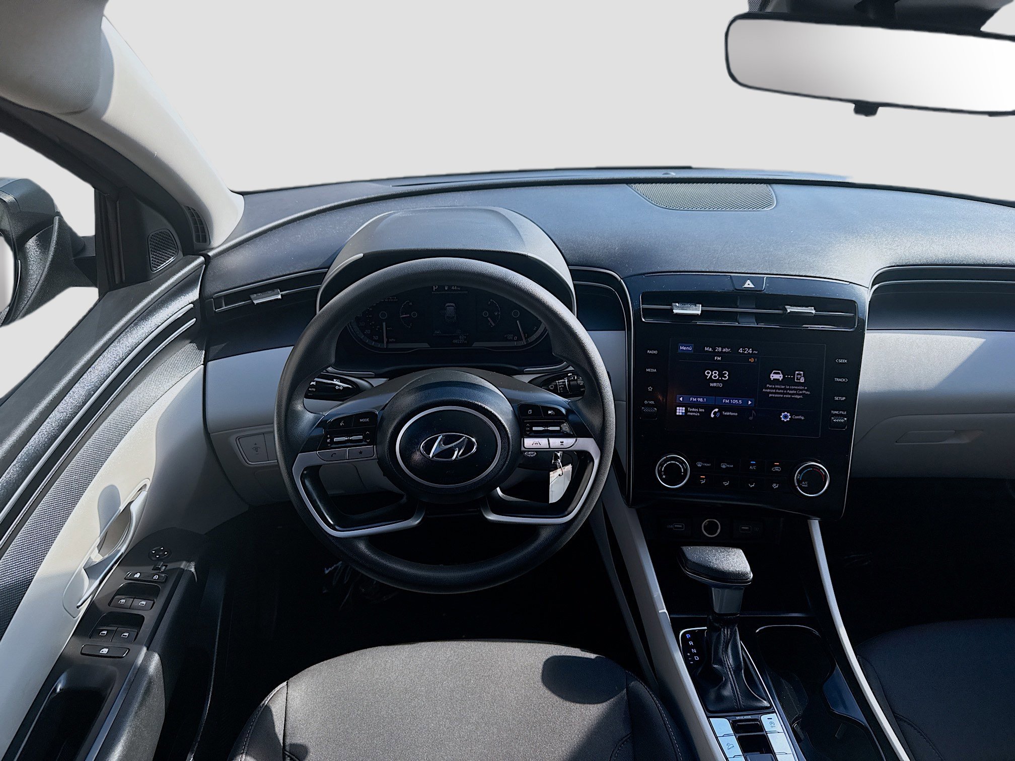 Used 2024 Hampton Gray Hyundai SE image 18