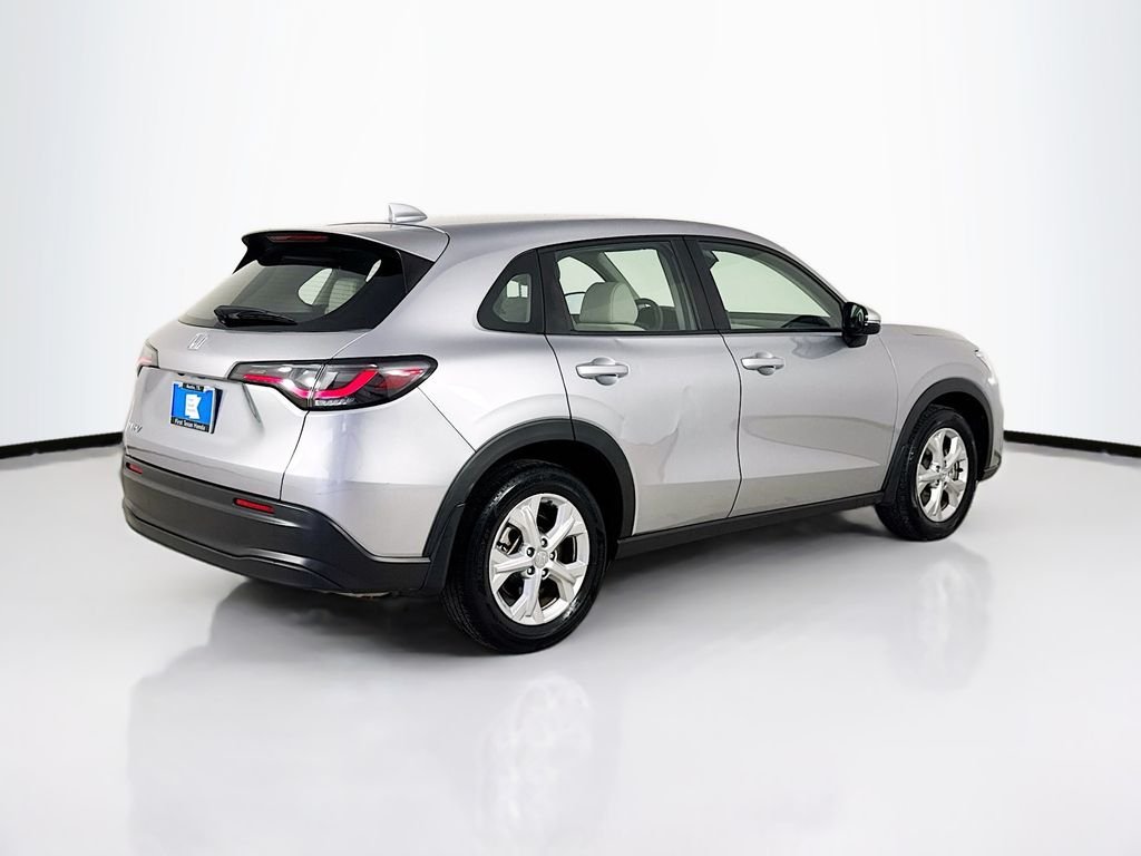 Used 2023 Silver Honda LX image 7