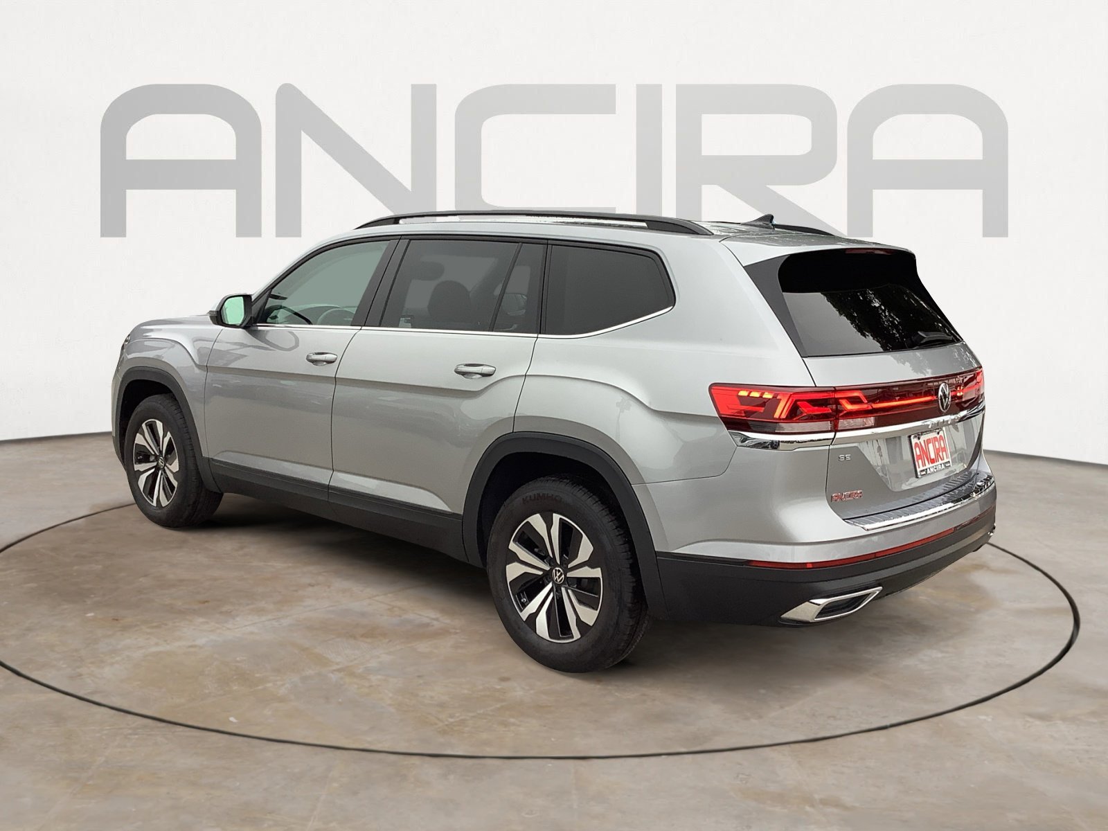 New 2026 Silver Mist Metallic Volkswagen 2.0T SE image 6