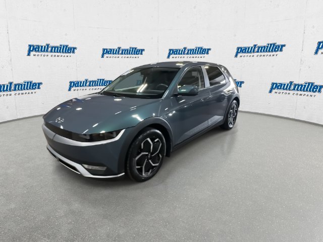 Certified Used 2023 Teal Hyundai SE image 5
