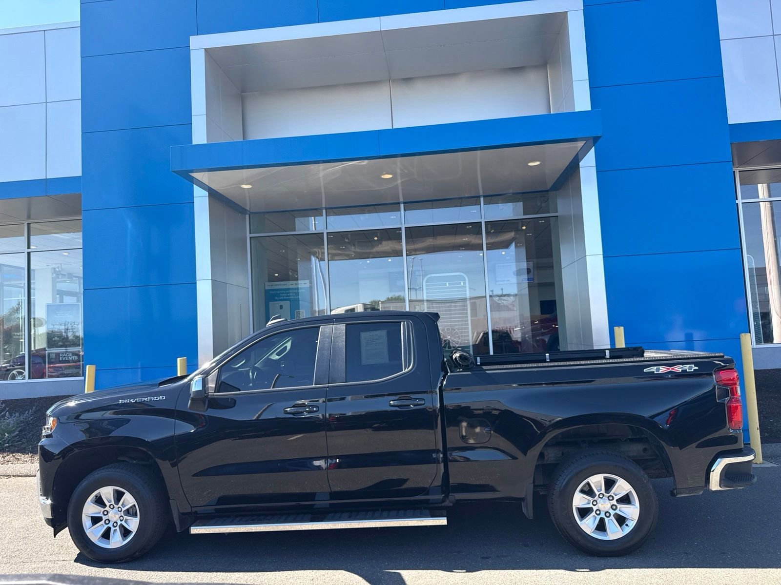 Used 2020 Black Chevrolet LT All-Star Edition with Convenience Package - Trailering Package image 9