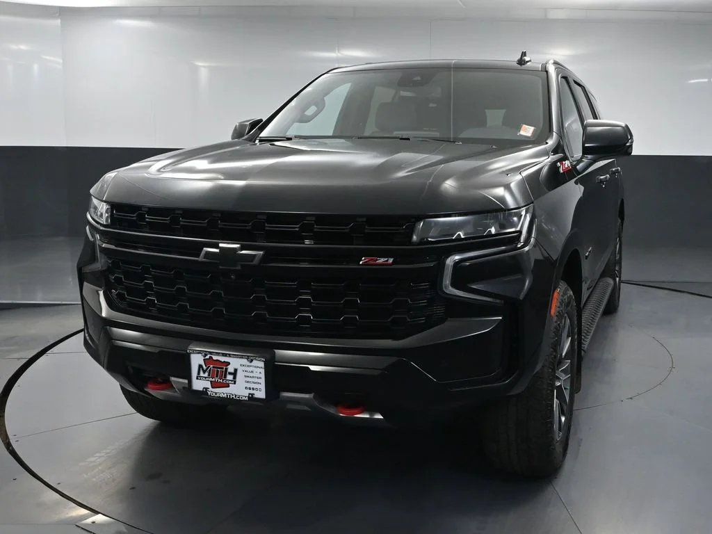 Used 2024 Black Chevrolet Z71 image 9