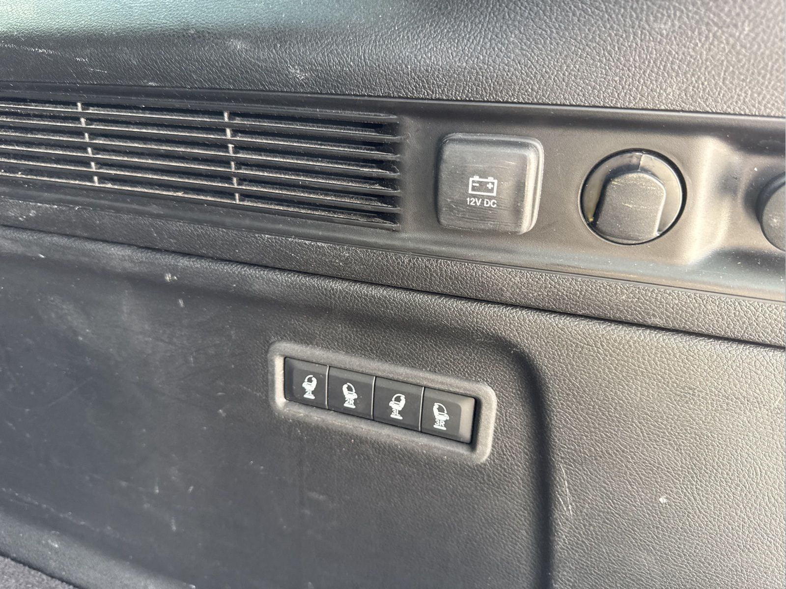 Used 2023 Black Jeep Series II image 24