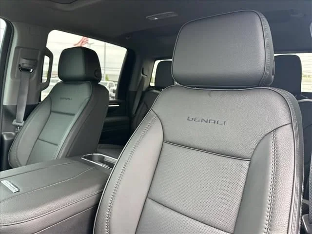 2026 GMC Sierra 2500HD Denali - Photo 30