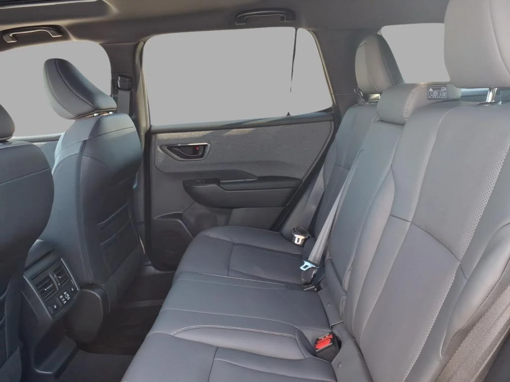 2026 Subaru Outback Limited - Photo 7