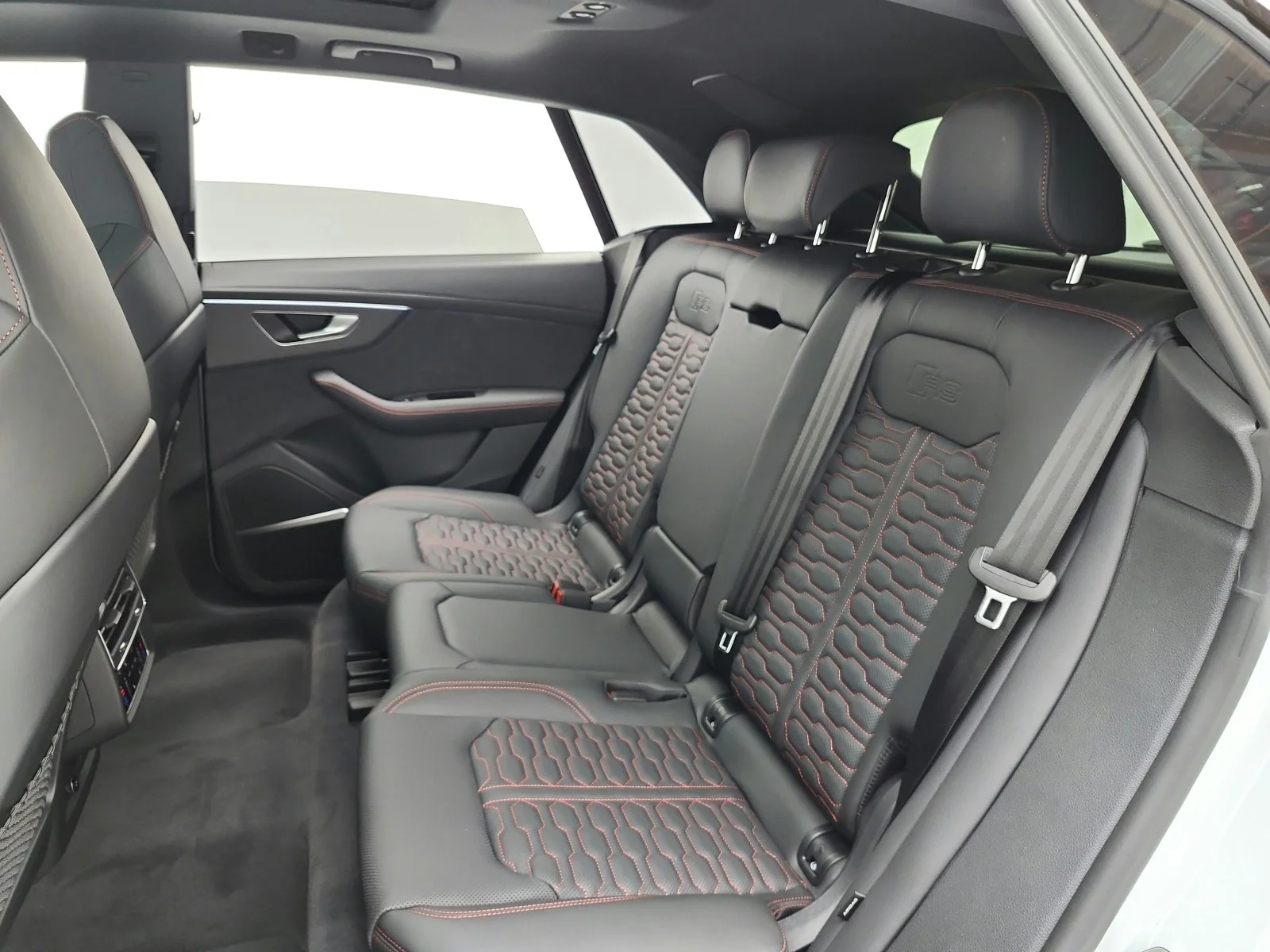 New 2026 Glacier White Metallic Audi performance quattro image 11