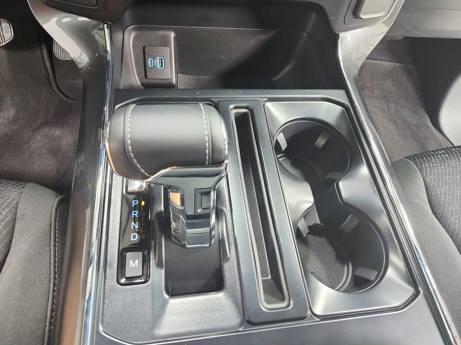 Used 2023  Ford XLT image 26