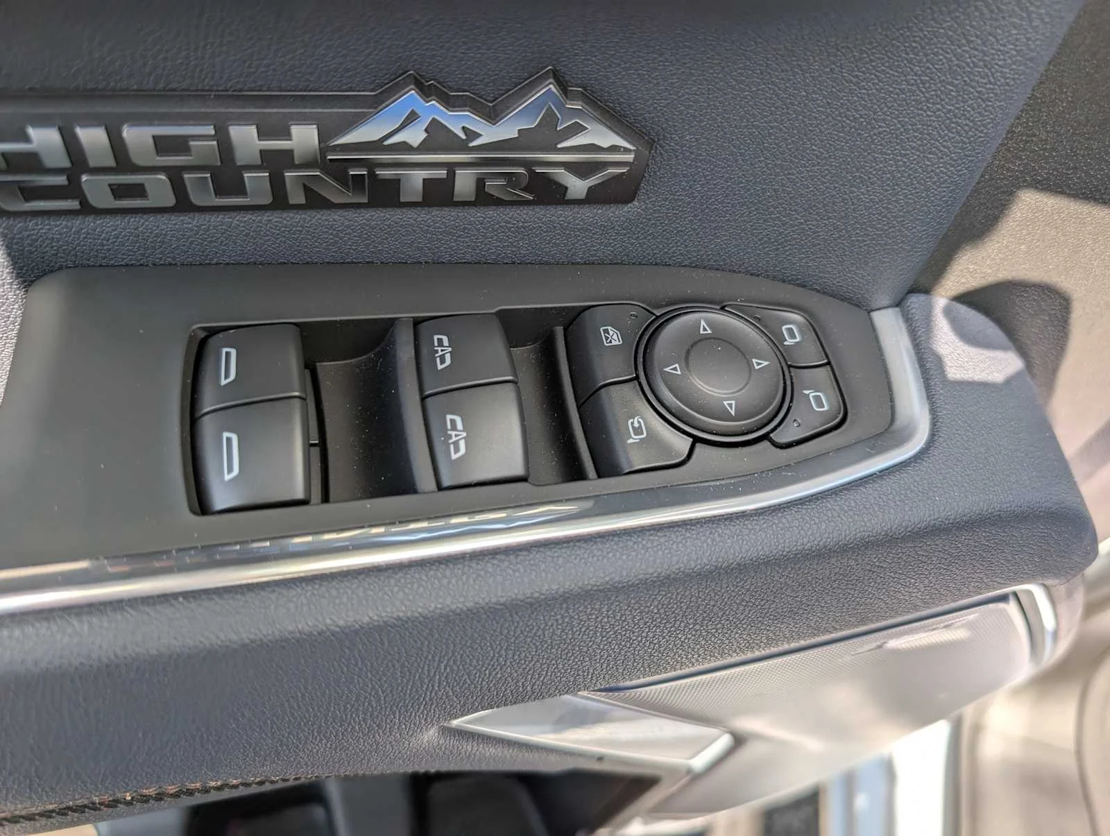 2026 Chevrolet Silverado 1500 High Country - Photo 34