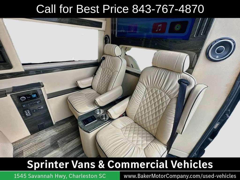 Used 2019 Jet Black Mercedes-Benz Cargo 170 WB EXT image 29