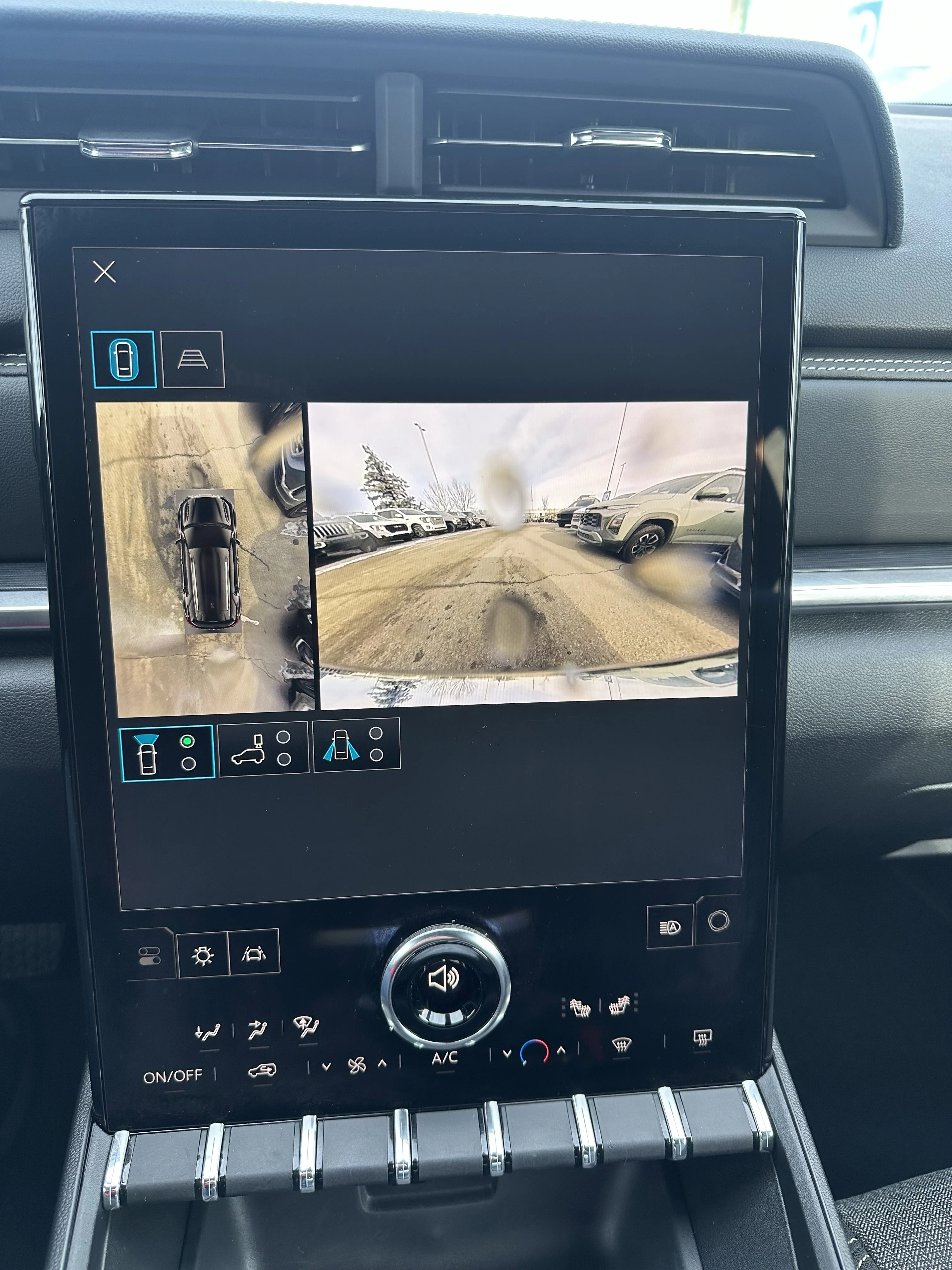 Certified Used 2025 White GMC AWD Elevation image 15