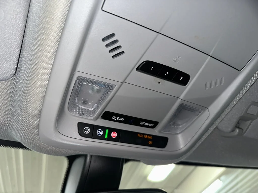 Used 2018 MOSAIC BLACK METALLIC Chevrolet LT image 14