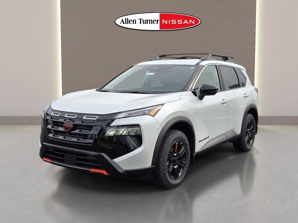 New 2026 Everest White Pearl TriCoat Nissan Rock Creek® image 3