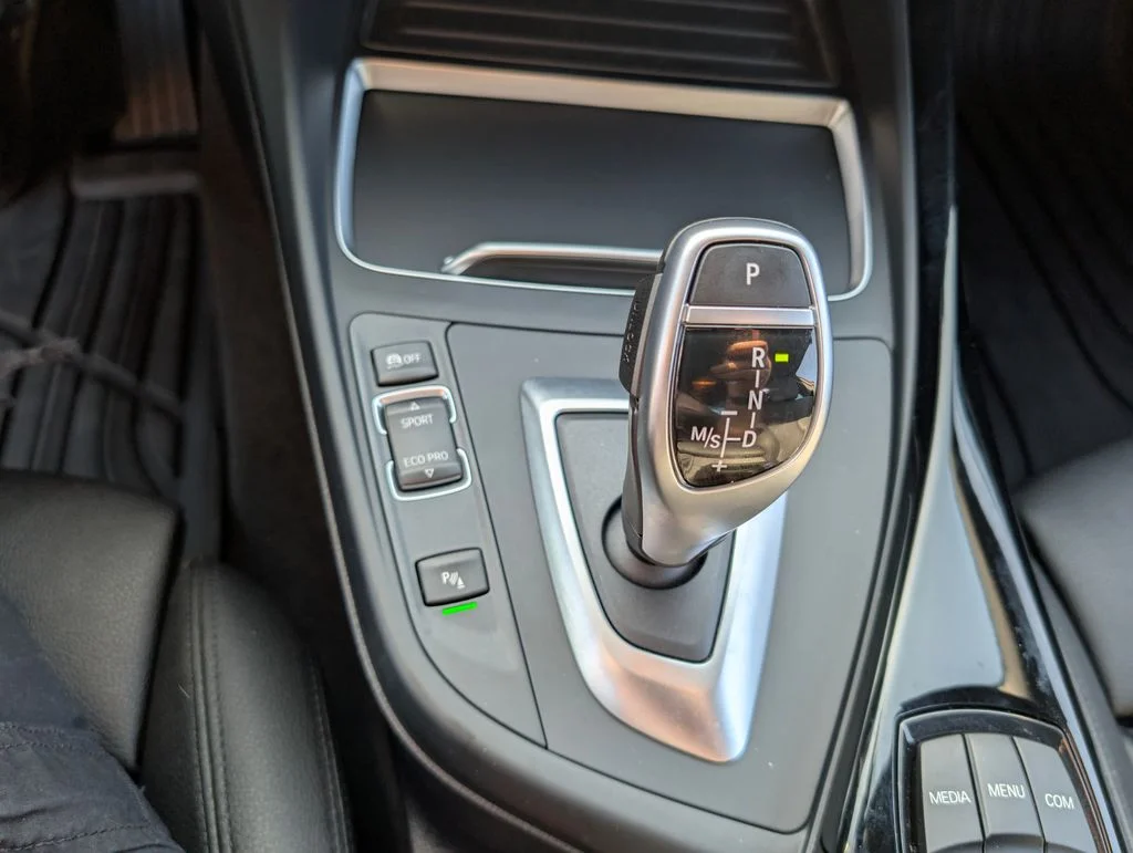 2020 BMW 2 Series 230i - Photo 28
