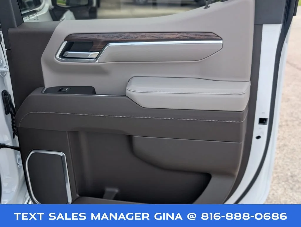 New 2026 Summit White GMC SLT image 40
