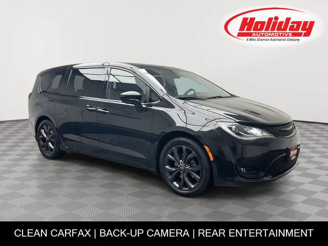 2018 Chrysler Pacifica Touring Plus