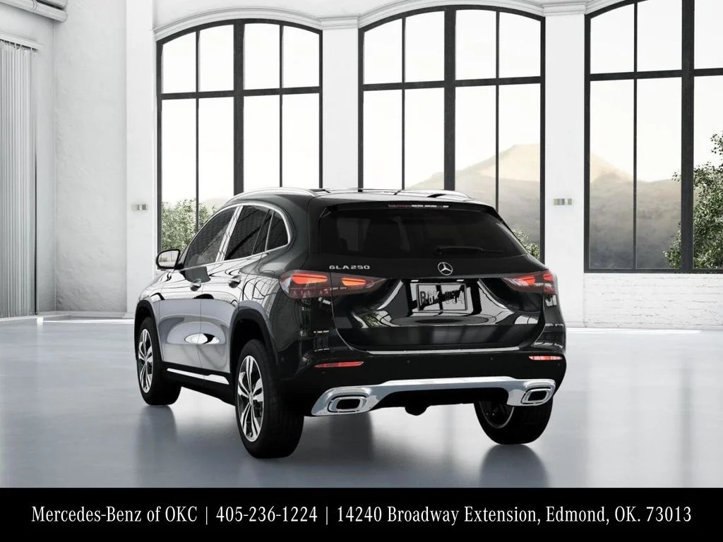 New 2026 Black Mercedes-Benz GLA 250 image 27