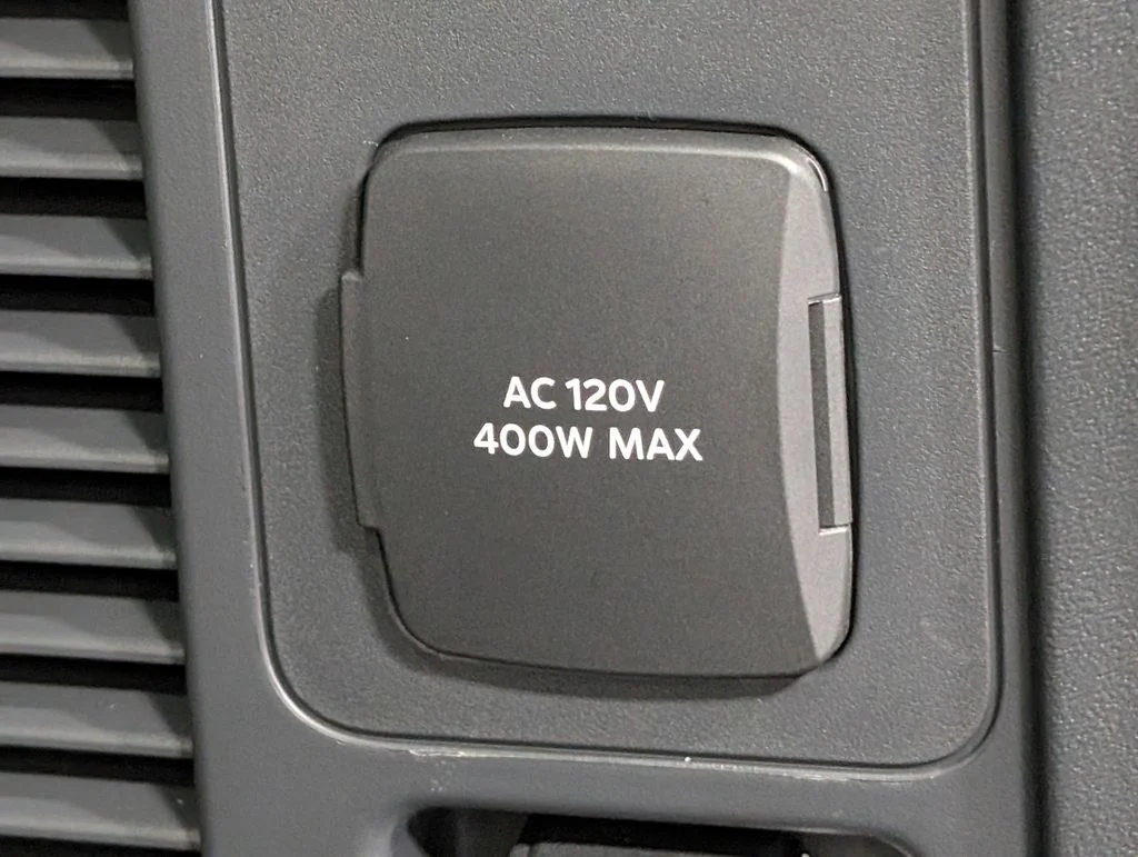 New 2027 Agate Black Metallic Ford MAX Platinum image 26