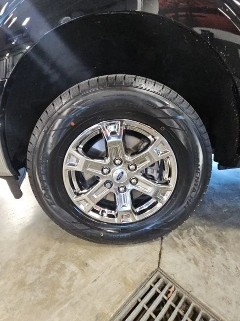 Used 2023 Black Ford XLT image 46