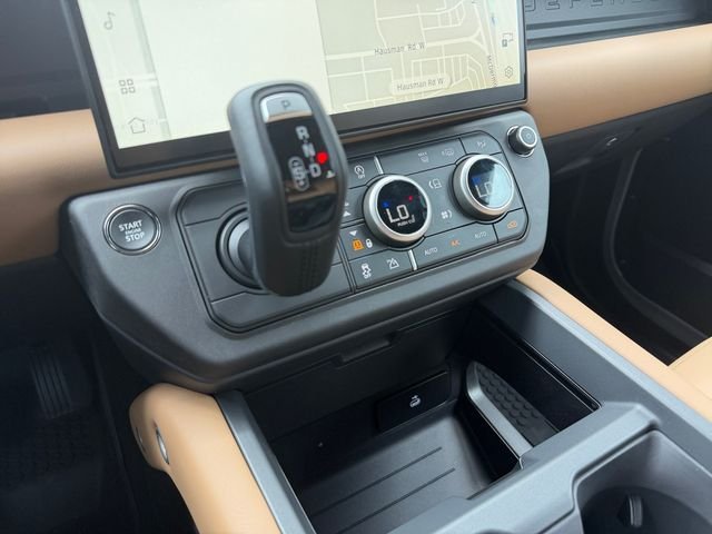 New 2026 Borasco Grey Land Rover X-Dynamic SE image 24