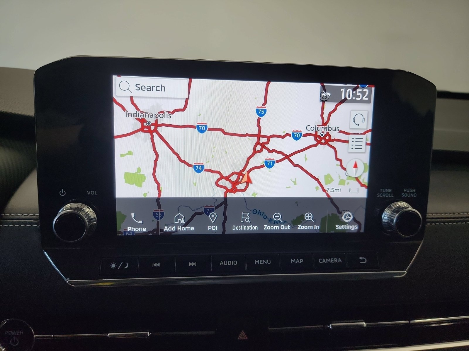 Used 2023 Red Diamond Mitsubishi SE image 21