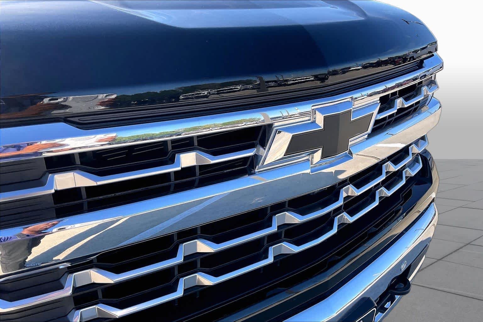 2024 Chevrolet Silverado 1500 LTZ - Photo 29