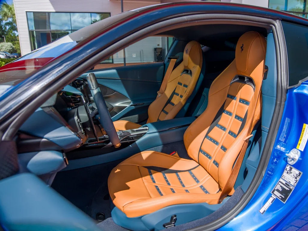 Certified Used 2025 Blu Corsa Ferrari Base image 9