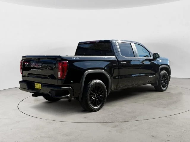 Used 2025 Onyx Black GMC Pro image 5