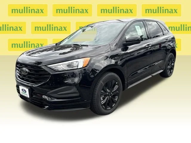 New 2024 Black Ford SE image 17