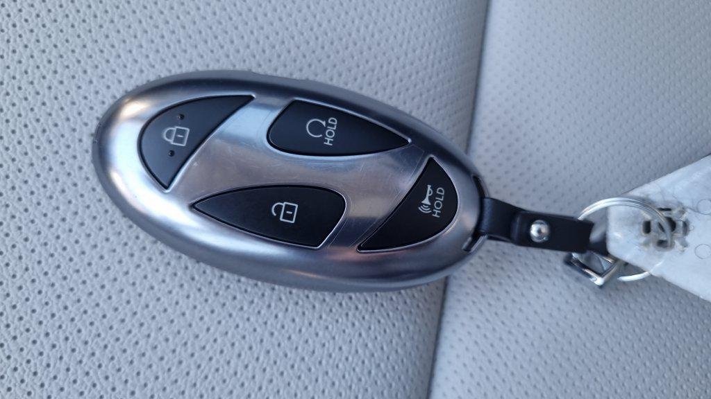 New 2026 Gray Hyundai SEL Plus FWD image 25