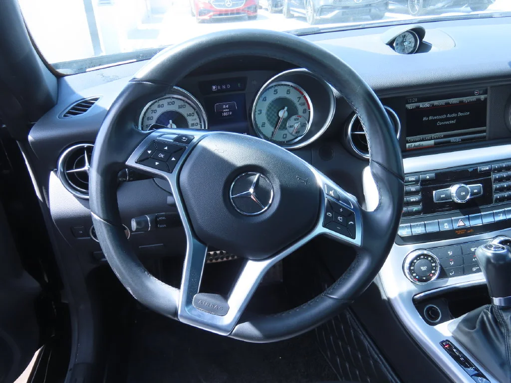 Used 2015 Black Mercedes-Benz SLK 250 image 6
