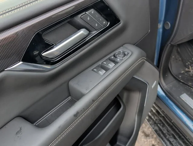 New 2026 Downpour Metallic GMC Elevation image 12