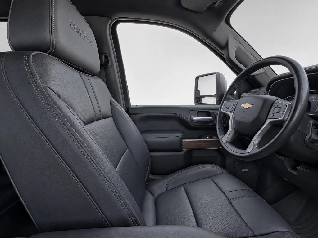 Used 2020 Blue Chevrolet High Country image 16