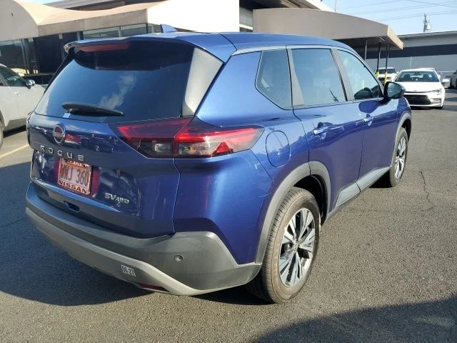 Used 2023 Blue Nissan SV image 5