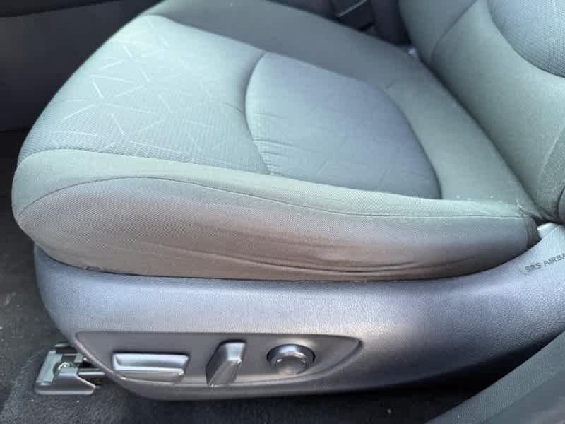 Used 2025 Silver Sky Metallic Toyota XLE image 24