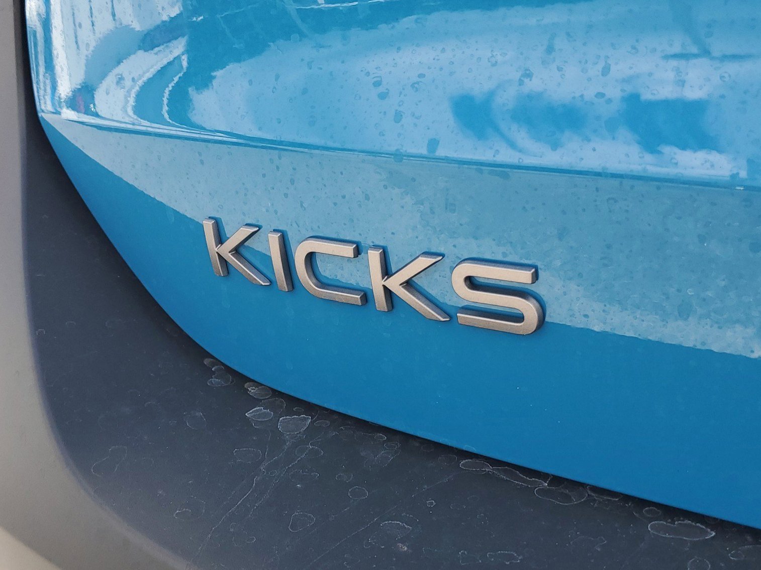 New 2026 Arctic Ice Blue Metallic/Super Black Nissan SR image 9