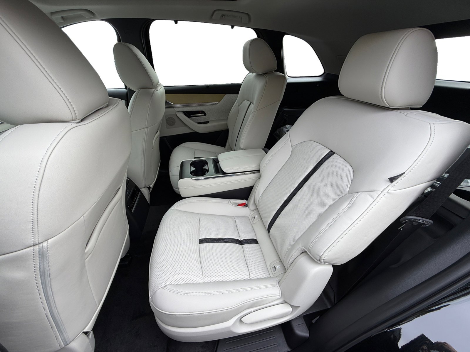2026 Mazda CX-90 Premium Plus Package - Photo 16