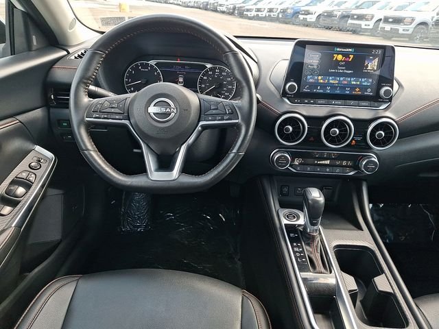 Used 2025 White Nissan SR image 9