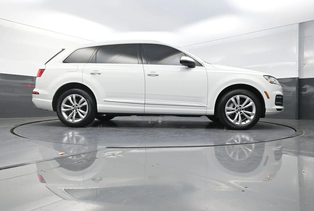 Used 2019  Audi 55 Premium image 31