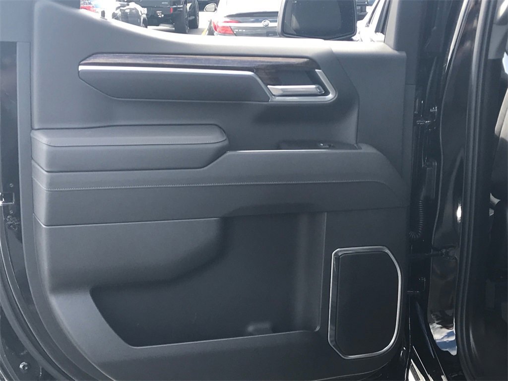 2026 GMC SIERRA - Image 28