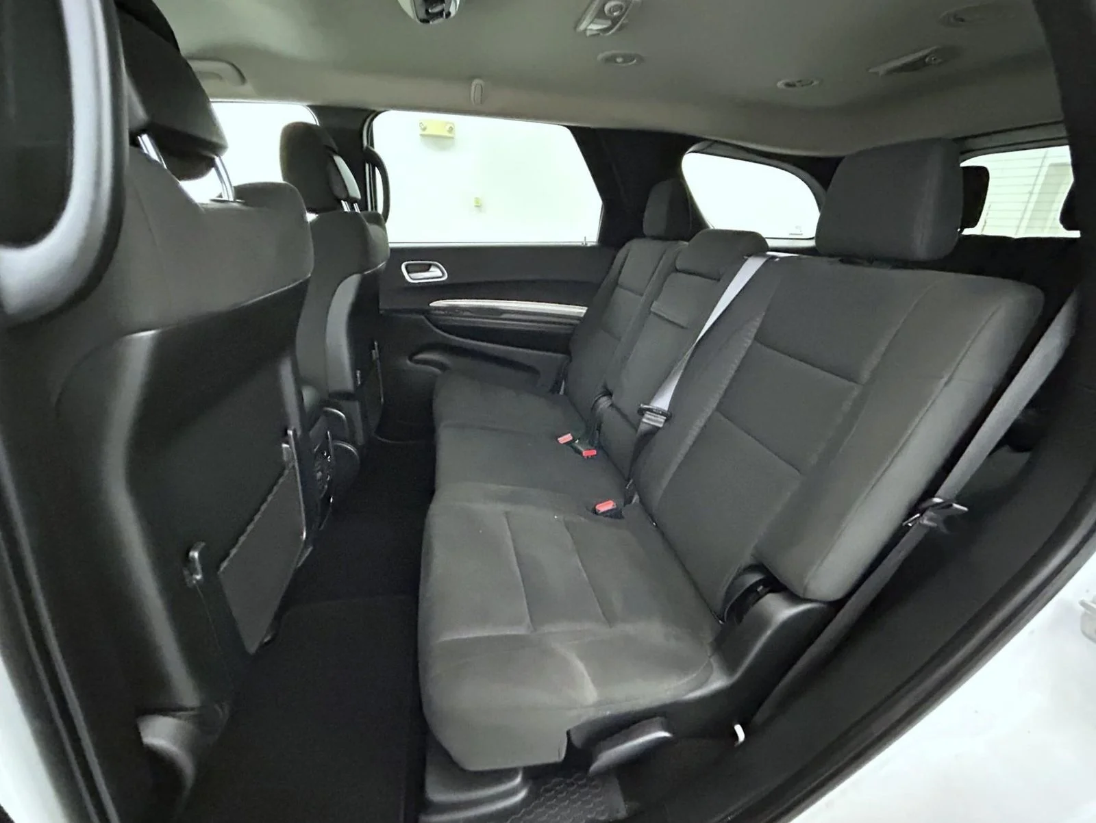 Used 2020 White Dodge SXT Plus image 21