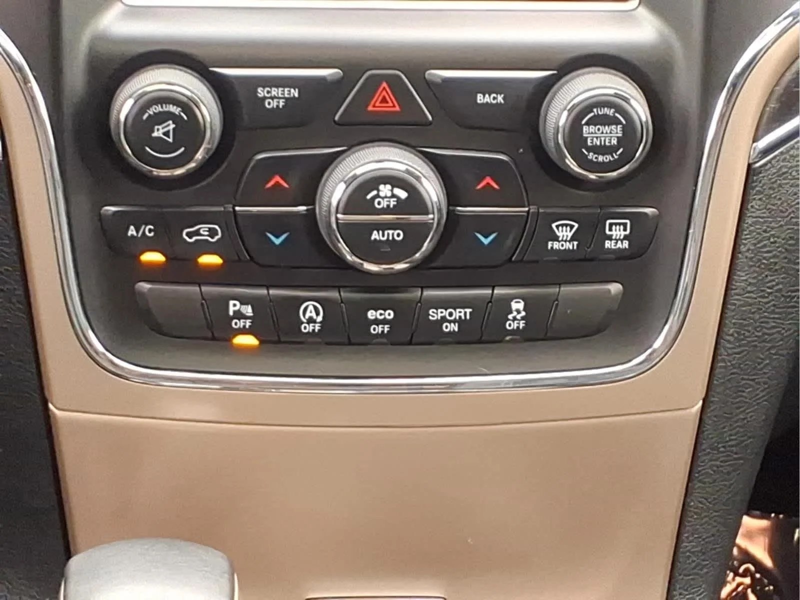 Used 2016 Bright White Clearcoat Jeep Limited image 26