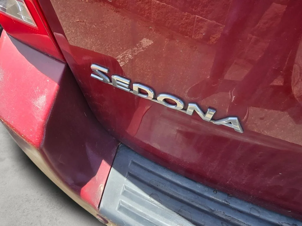 Used 2012 Claret Red Kia LX image 18