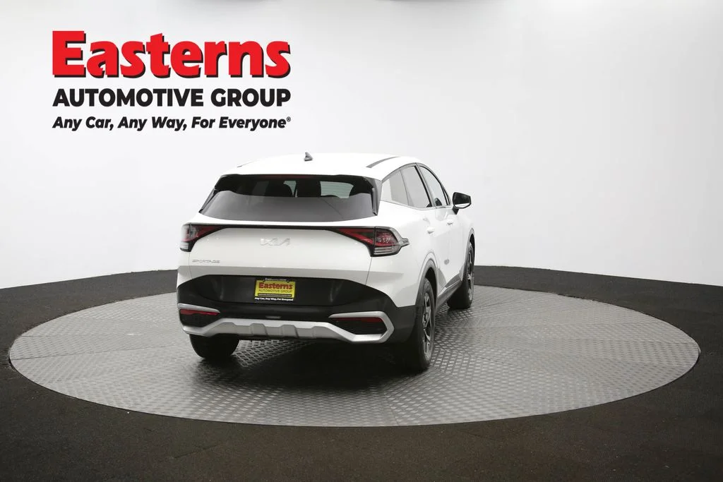 Used 2023 White Kia LX image 36