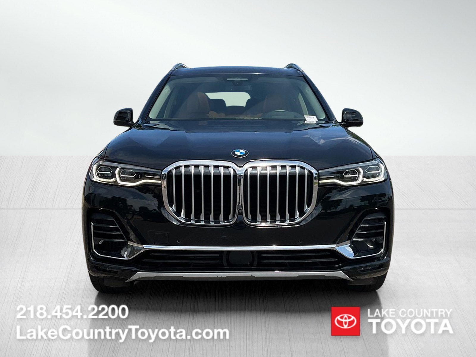 Used 2022 Black BMW xDrive40i image 8