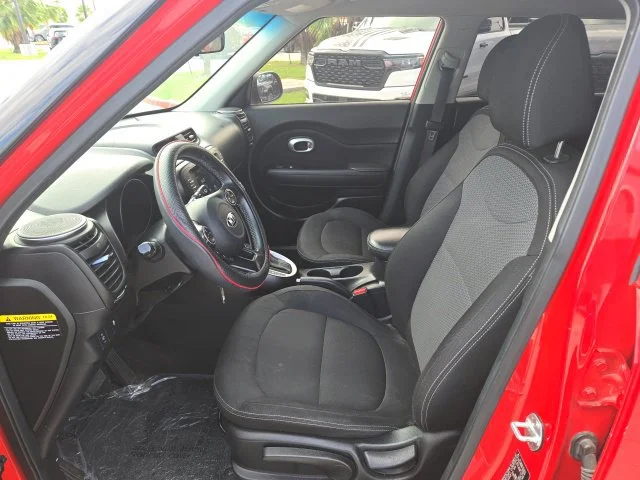 Used 2019 Red Kia Plus image 8
