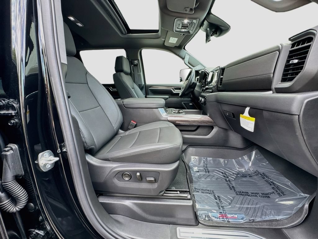 2026 Chevrolet Silverado 2500 HD LTZ - Photo 32